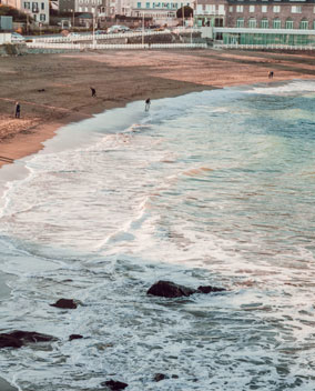 Balade romantique à la mer