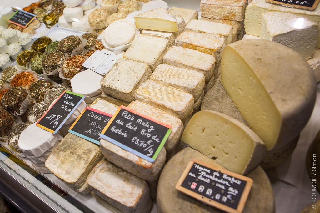 Fromages sur les marchés bretons